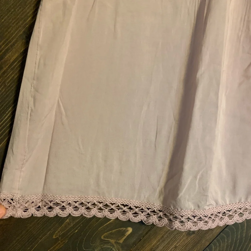 Sun & Shadow lacey tank - Picture 4 of 5